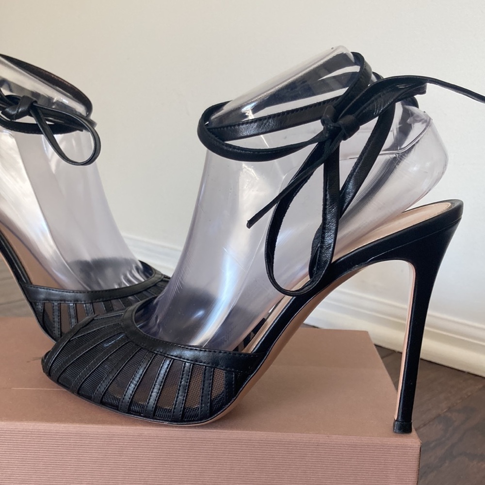 Gianvito Rossi heels 👠 Vitnero
